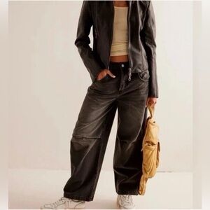 Free people, twin flame, midrise, cropped wide leg, black jeans, size 28